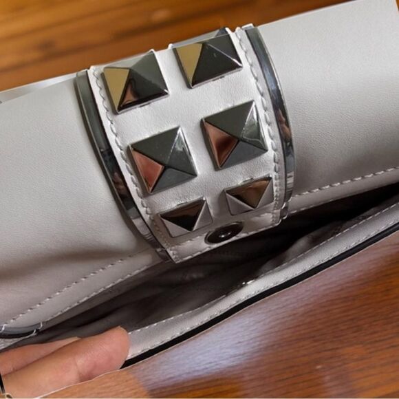 Michael Kors Large Soho Studded Leather Shoulder Bag Optic White/Silver NWOT - Picture 6 of 10